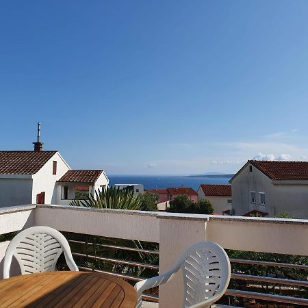 Apartment With Terace And Sea View Marica Krk Town Dış mekan fotoğraf
