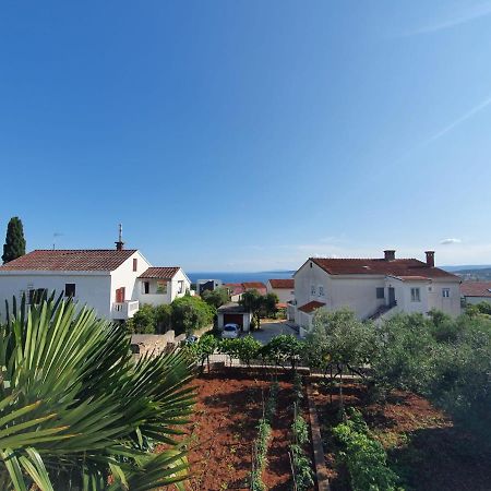 Apartment With Terace And Sea View Marica Krk Town Dış mekan fotoğraf
