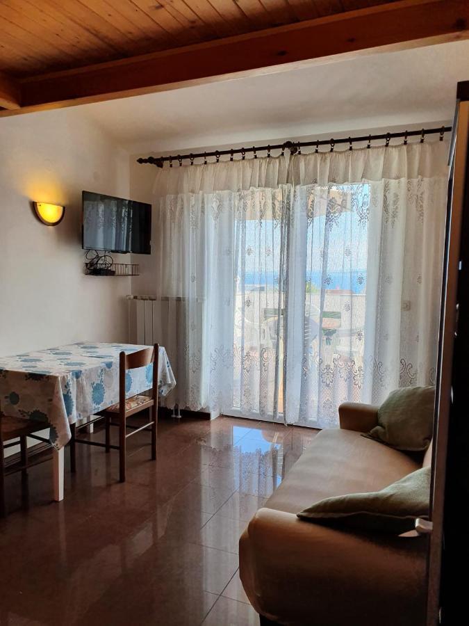 Apartment With Terace And Sea View Marica Krk Town Dış mekan fotoğraf